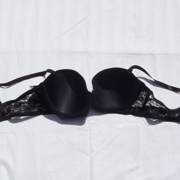 Secret Lace Black Fuchsia Bra - NWT - Picture 4 of 10